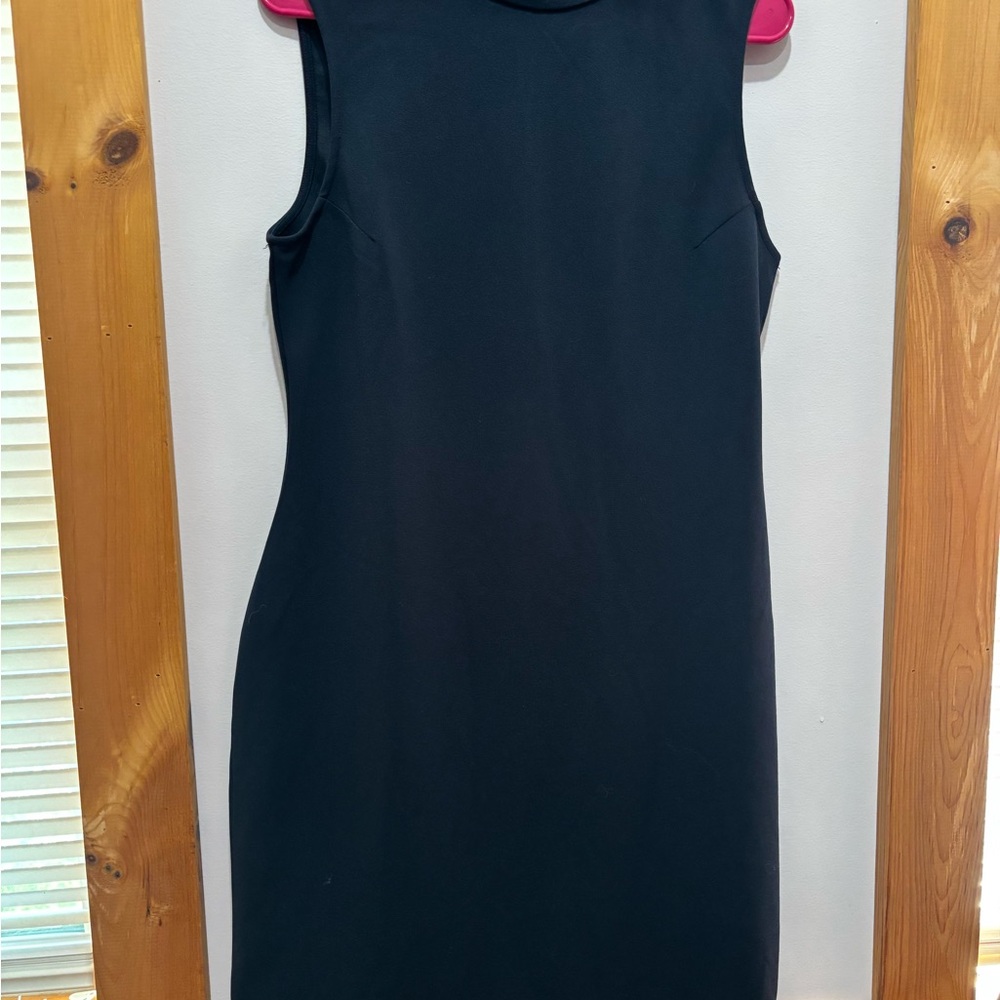 Women’s professional sleeveless dress